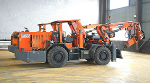 二手凿岩台车回收,二手锚杆台车回收，二手扒渣机回收，二手凿岩台车回收、二手锚杆台车回收