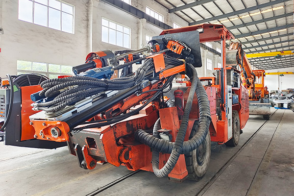 采矿台车维修再制造